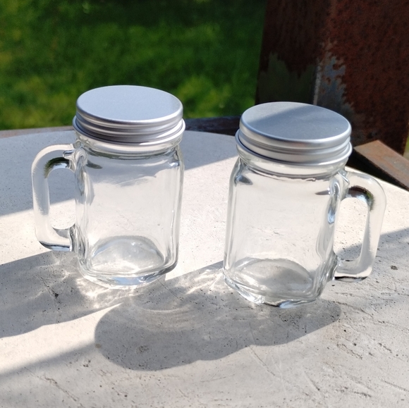 2 Mini Mason Jars - Picture 1 of 3